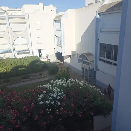 2 Pièces + Cabine, 6 Couchages *