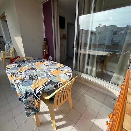 Apartment 2 Pieces + Cabine, 6 Couchages Le Grau-du-Roi