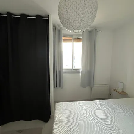 2 Pieces + Cabine, 6 Couchages Apartment